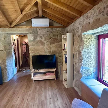 Ferienhaus Nascente Place In Nature Next To A Waterfall Sande (Porto)